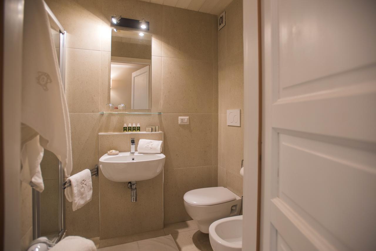 Bed and Breakfast Palazzo Belsanti Лечче Экстерьер фото