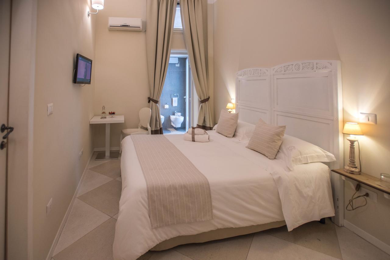 Bed and Breakfast Palazzo Belsanti Лечче Экстерьер фото